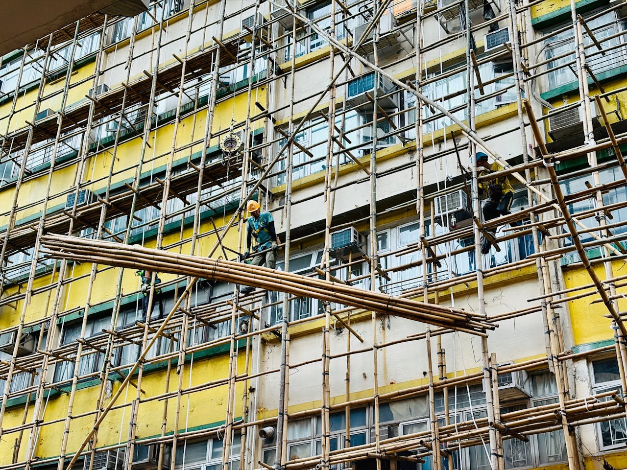 Can You Repoint a Chimney Without Scaffolding? Honest Answer